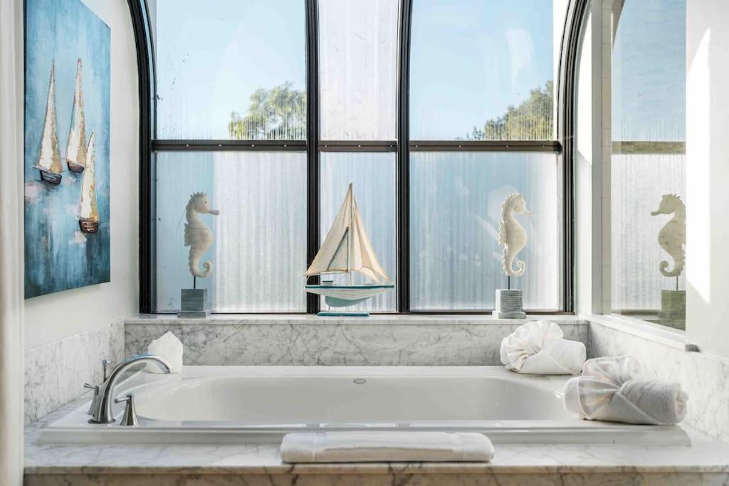 Summer Beach House Summerland Bagian luar foto